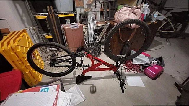 22 Inch Gauntlet 18 Speed Bike Red and Black Used/popped Back Tire